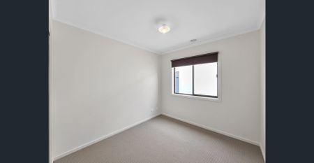 Easy Living in a Convenient Location - Photo 4