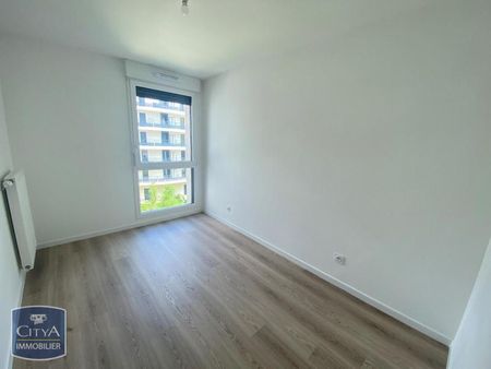 Location Appartement 3 pièces 63m² COLOMBES 92700 - Photo 2