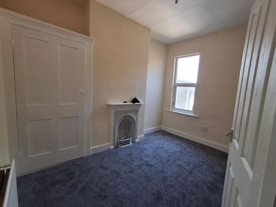 4 bedroom house to rent - Photo 1