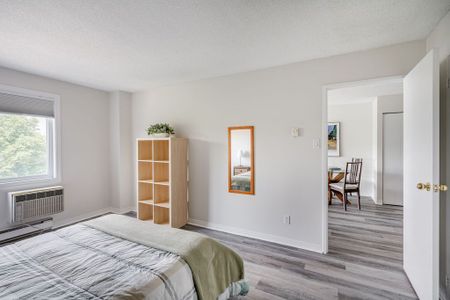 For Lease - 225 Alvin Road Unit# 510, Manor Park - Cardinal Glen and Area, Ontario - Photo 2