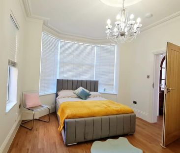 8 bedroom house share to rent - Photo 4