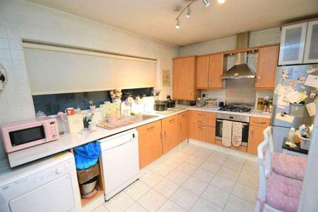 Watling Street, Radlett, WD7 - Photo 5