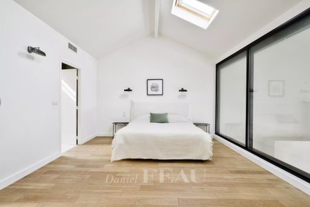 Paris XV - Mairie - Volontaires - Photo 4