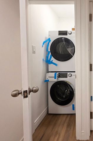 For Lease - 16 Wyvern Road Unit# Basement B, Toronto, Ontario - Photo 2