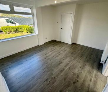 19 Princes Avenue, Newtownabbey, BT37 0BX - Photo 2