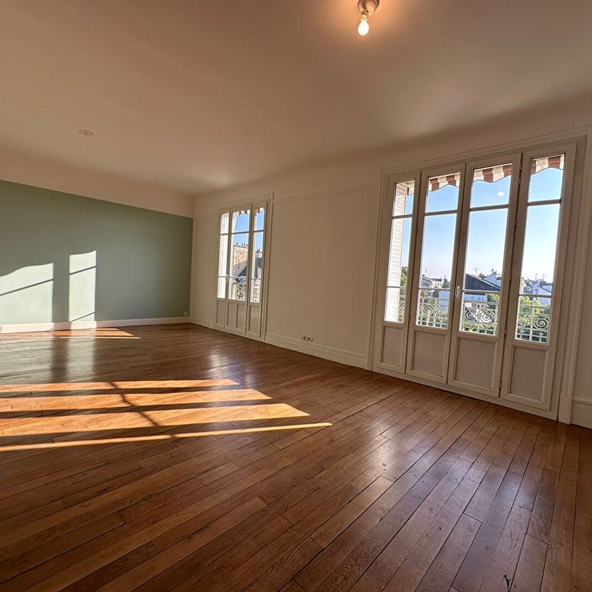 Location Appartement 4 pièces 113m² - Photo 1