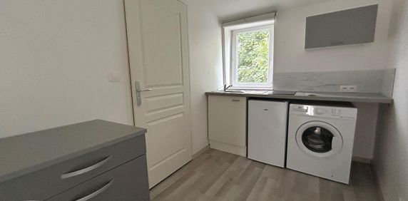 Location Appartement 1 pièce 29m² CAMBRAI 59400 - Photo 2