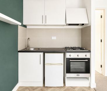1 bedroom flat to rent - Photo 5
