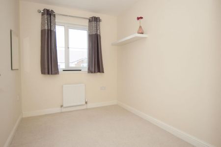 2 bedroom semi-detached house to rent - Photo 5