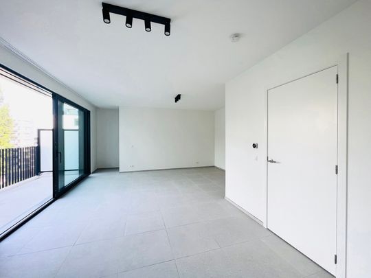 Rue Henri Evenepoel Straat, 1030, Schaarbeek - Photo 1