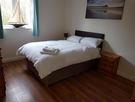 1 bedroom in a house share to rent - Photo 3