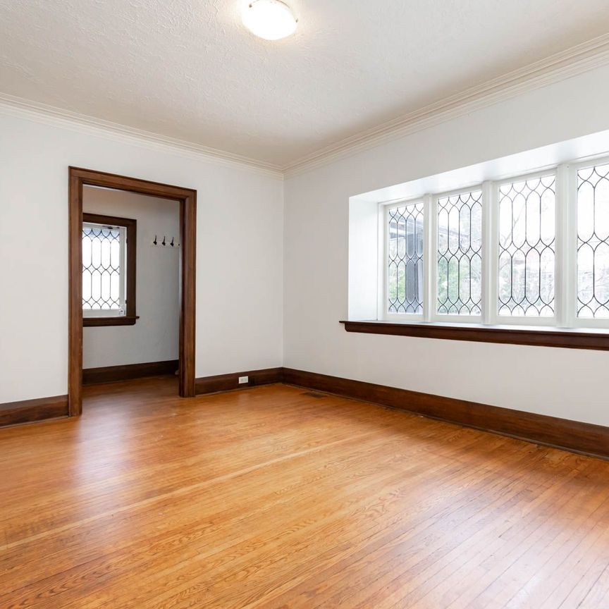 For Lease - 382 Roehampton Avenue, Toronto, Ontario - Photo 1