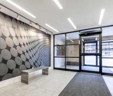 For Lease - 573 North Service Road Unit# 504, Mississauga, Ontario - Photo 1