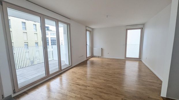 location Appartement T3 DE 64.35m² À ASNIERES SUR SEINE - Photo 1