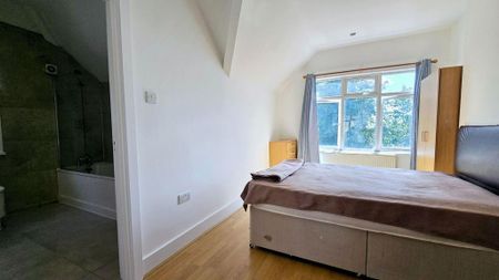 1 bedroom flat to rent - Photo 5
