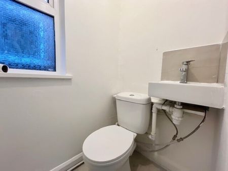 3 bedroom house to rent - Photo 3