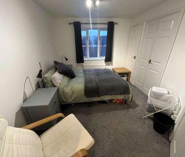 The Briars, Hagley, Stourbridge, West Midlands, DY9 - Photo 3