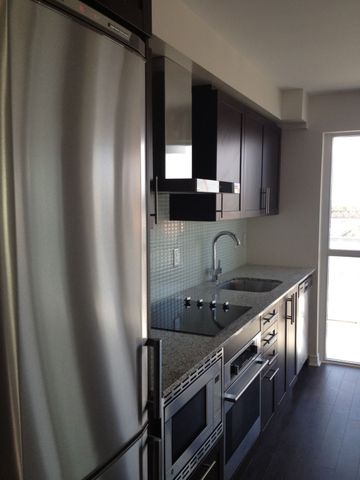For Lease - 352 Front St West N/A Unit# 709, Toronto, Ontario - Photo 3