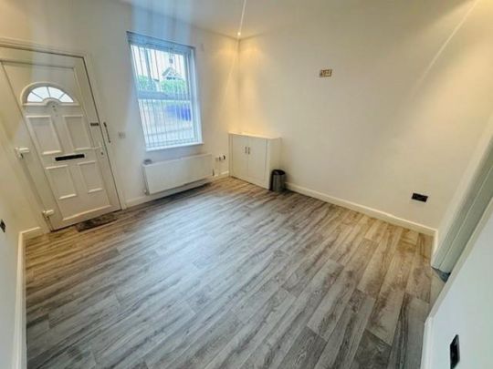 1 bedroom House To Let - Photo 1