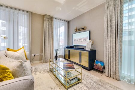 3 bedroom flat to rent - Photo 2