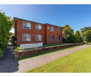 2 Bedroom Refurbished Ground Floor Flat - Photo 3