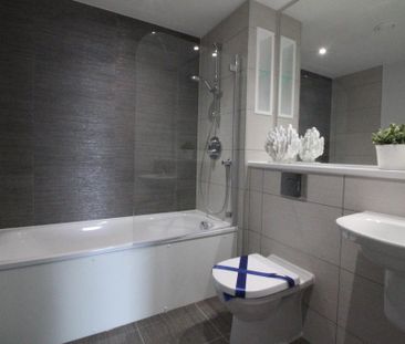 2 bedroom apartment to rent - Photo 6