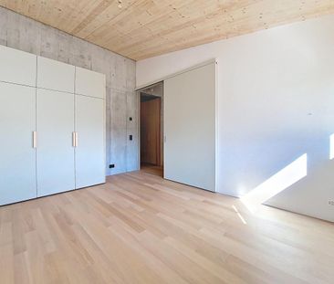 Vex , bel appartement 2.5 pièces en plein centre - Photo 1