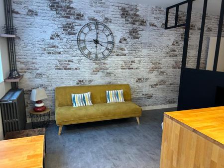 Location Appartement 1 pièce Meublé 33m² PARIS 15ème - Photo 2