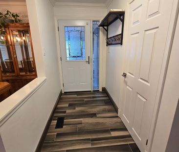 For Lease - 1228 Canvey Crescent, Mississauga, Ontario - Photo 2