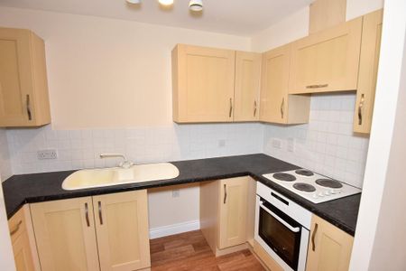 2 bedroom apartment to rent - Photo 4