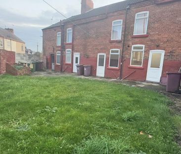 Flaxpiece Road, Clay Cross, Chesterfield, S45 9HB - Photo 2