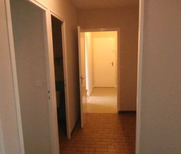 Appartement F4 avec cave et garage à louer à TAIN L'HERMITAGE - Photo 5