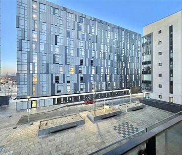 2 bedroom apartment to rent - Photo 3