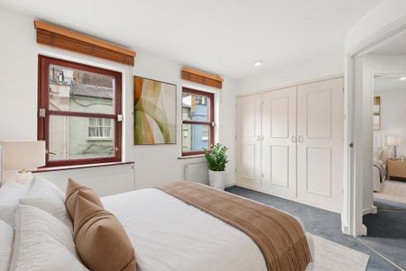 3 bedroom mews to rent - Photo 5