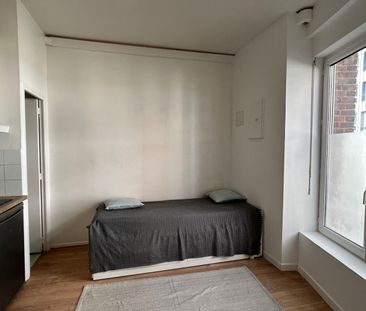 Location Appartement 1 pièce 16m² - Photo 2