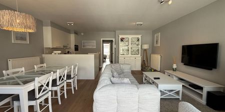 Appartement te huur in Knokke voor € 1.250 met 2 slaapkamers - Photo 2