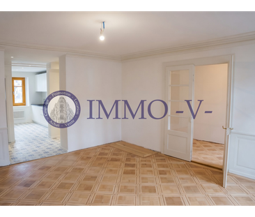 Cachet et élégance au centre-ville - appartement rénové avec caractère - Photo 2