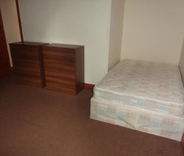 45 Headingley Mount, Leeds, LS6 3EW - Photo 4