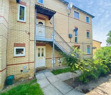 2 bedroom maisonette to rent - Photo 6