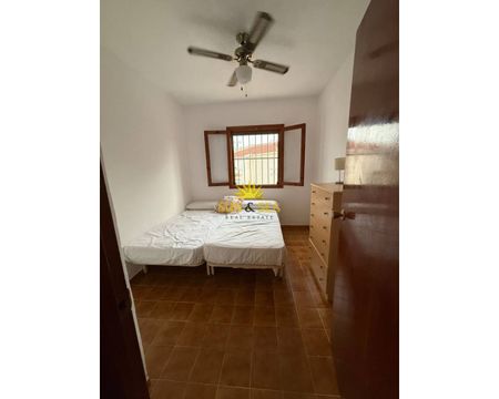 TWO-BEDROOM CHALET – TORREVIEJA - Photo 3
