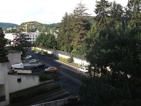 Location Appartement 1 pièce 26m² - Photo 3