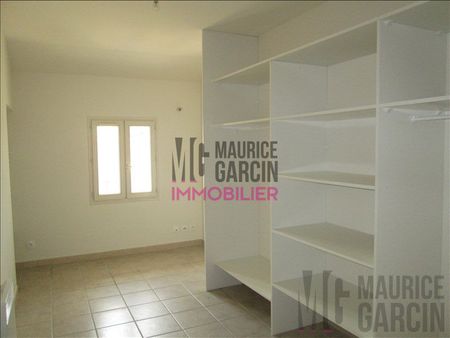 A LOUER - DUPLEX BEAUMES DE VENISE - 4 pièces - Photo 5