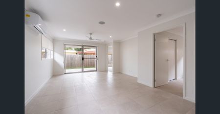 Stylish 4-Bedroom Home with Smart Features - Photo 4