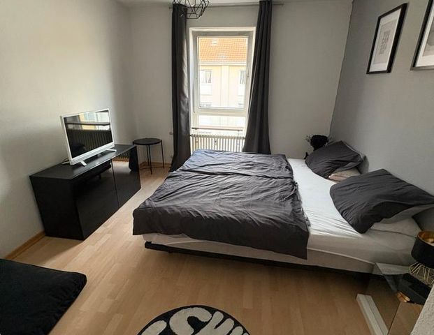 2-Zi Wohnung Köln-Höhenberg 800€ warm +7.500€ Abschlag Pflicht! - Photo 1