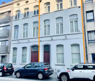 Herenhuis te huur in Aalst voor € 1.450 met 5 slaapkamers - Photo 1