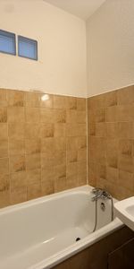 Hopitaux-Facultés - Studio - 20m² - Photo 3