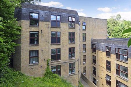 3 bedroom apartment to rent - Photo 5