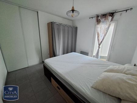 Location Appartement 2 pièces 42m² ROYAN 17200 - Photo 2