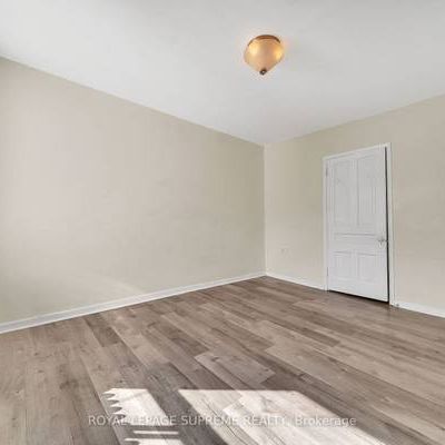 Very spacious modern feel private patio parking included + den! - Photo 4