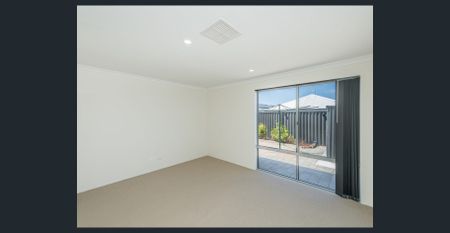 Modern Easy Maintenance Family Home - Photo 5